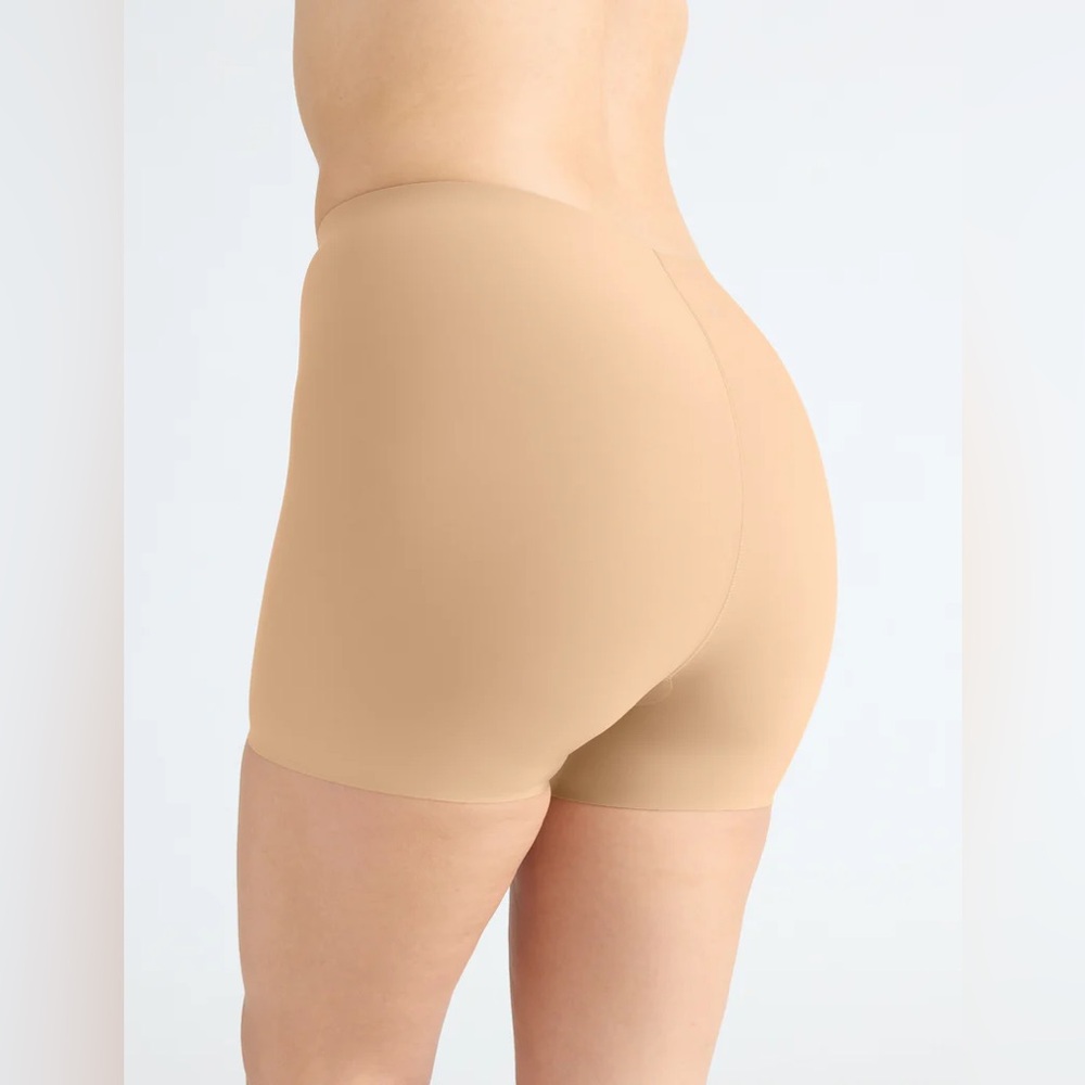 Knix - Shortie Thigh Saver Short